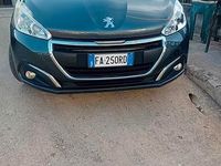 Usata Peugeot 208 2015 Nero Utilitaria
