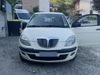 Usata Lancia Ypsilon 60 CV (44 kW) 2004 Giallo Utilitaria