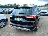 Usata Ford Kuga 120 CV (88 kW) 2021 Nero SUV