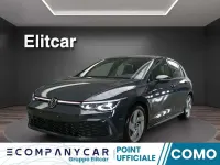 Usata VW Golf VIII GTI 245 CV (180 kW) 2024 Grigio urano Berlina