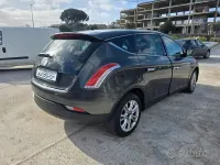 Usata Lancia Delta 120 CV (88 kW) 2011 Nero Utilitaria