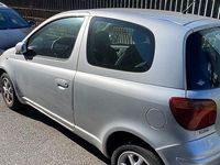 Usata Toyota Yaris Sol 2005 Grigio Berlina