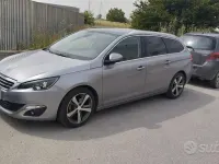 Usata Peugeot 308 SW Allure 131 CV (96 kW) 2015 Grigio Station wagon