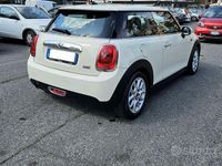 Usata Mini ONE 102 CV (75 kW) 2014 Bianco Utilitaria