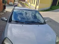 Usata Renault Clio II 75 CV (55 kW) 2003 Berlina