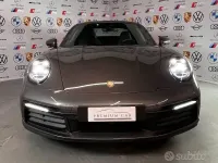 Usata Porsche 911 Carrera 4 385 CV (283 kW) 2021 Grigio Coupé