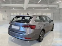 Usata Skoda Octavia Style 150 CV (110 kW) 2023 Grigio Station wagon