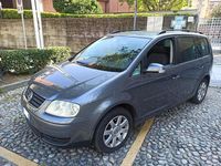 Usata VW Touran Highline 140 CV (102 kW) 2004 Grigio Monovolume