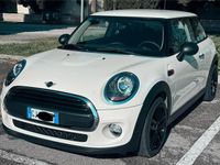Usata Mini ONE 75 CV (55 kW) 2022 Utilitaria