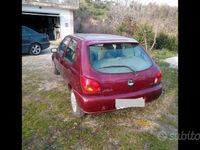 Usata Ford Fiesta 75 CV (55 kW) 1997 Rosso Utilitaria