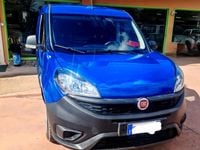 Usata Fiat Doblò 90 CV (66 kW) 2022 Blu Monovolume