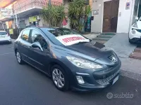 Usata Peugeot 308 90 CV (66 kW) 2008 Grigio Berlina