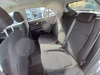 Usata Kia Rio Active 77 CV (56 kW) 2018 Grigio