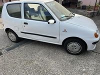 Usata Fiat 600 54 CV (39 kW) 1999 Bianco Berlina