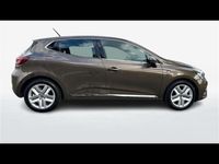 Usata Renault Clio V Intens 140 CV (102 kW) 2021 Marrone Berlina