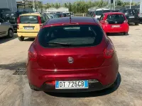 Usata Fiat Bravo Emotion 105 CV (77 kW) 2009 Viola Utilitaria
