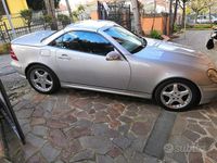 Usado Mercedes SLK320 218 CV (160 kW) 2000 Gris Descapotable