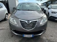 Usata Lancia Ypsilon Gold 95 CV (69 kW) 2015 Grigio Utilitaria