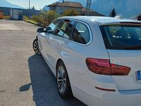 Usata BMW 520 Luxury Line 190 CV (139 kW) 2015 Bianco Station wagon