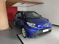 Nuevo Toyota Aygo X Active 72 CV (52 kW) 2025 Azul SUV
