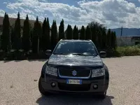 Usata Suzuki Grand Vitara 129 CV (94 kW) 2013 Nero SUV