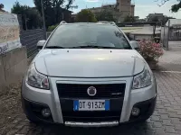 Usata Fiat Sedici 120 CV (88 kW) 2009 Grigio SUV