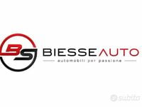 Usata Renault Captur Techno 100 CV (73 kW) 2023 Grigio SUV