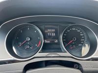 Usata VW Passat 120 CV (88 kW) 2016 Grigio Station wagon