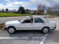 Usata Mercedes 190 90 CV (66 kW) 1987 Bianco Berlina