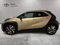Usata Toyota Aygo X Lounge 72 CV (52 kW) 2022 Giallo SUV