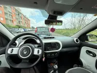 Usata Renault Twingo 69 CV (50 kW) 2021 Grigio Utilitaria