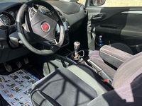 Usata Fiat Punto Lounge 95 CV (69 kW) 2012 Bianco Utilitaria