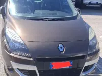 Usata Renault Scénic III 110 CV (80 kW) 2011 Monovolume