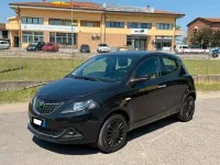 Usata Lancia Ypsilon 69 CV (50 kW) 2022 Nero Utilitaria