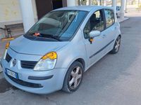 Usata Renault Modus 2004 Grigio Monovolume