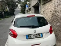 Gebraucht Peugeot 208 82 PS (60 kW) 2013 Weiß Kleinwagen