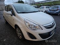 Usata Opel Corsa Edition 85 CV (62 kW) 2013 Bianco Utilitaria