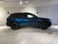 Usata VW Touareg Elegance 231 CV (169 kW) 2020 Blu SUV