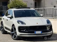 Usata Porsche Macan T 265 CV (194 kW) 2024 Grigio SUV