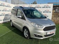 Usata Ford Tourneo Courier Titanium 75 CV (55 kW) 2016 Grigio Monovolume