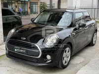 Usata Mini ONE 102 CV (75 kW) 2016 Nero Utilitaria