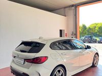 Usata BMW 116 M Sport 116 CV (85 kW) 2021 Bianco Utilitaria