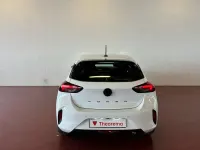 Usata Opel Corsa 101 CV (74 kW) 2025 Arktis white Utilitaria