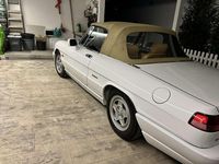 Usata Alfa Romeo Spider 106 CV (77 kW) 1992 Bianco Cabrio