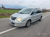 Usata Lancia Phedra 170 CV (125 kW) 2009 Grigio Monovolume