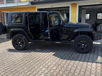 Usata Jeep Wrangler Sahara 199 CV (146 kW) 2010 Nero SUV