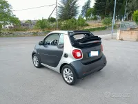 Usata Smart ForTwo Cabrio Passion 71 CV (52 kW) 2017 Nero Cabrio