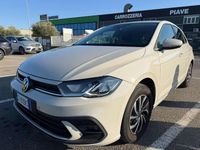 Usata VW Polo Life 80 CV (58 kW) 2024 Bianco Utilitaria