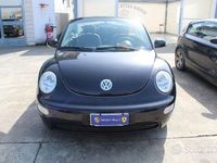 Usata VW New Beetle 102 CV (75 kW) 2005 Nero Utilitaria