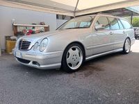 Usata Mercedes E55 AMG AMG 354 CV (260 kW) 2000 Argento Station wagon